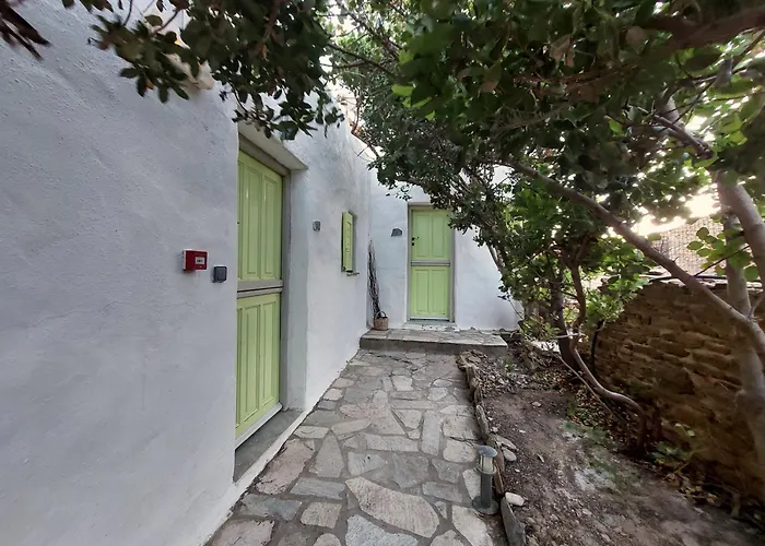 Paesino Κιόνια